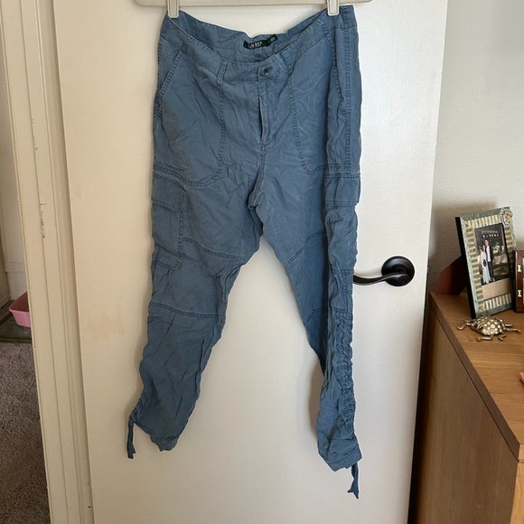 Ralph Lauren cargo capri's, low rise - Picture 1 of 3